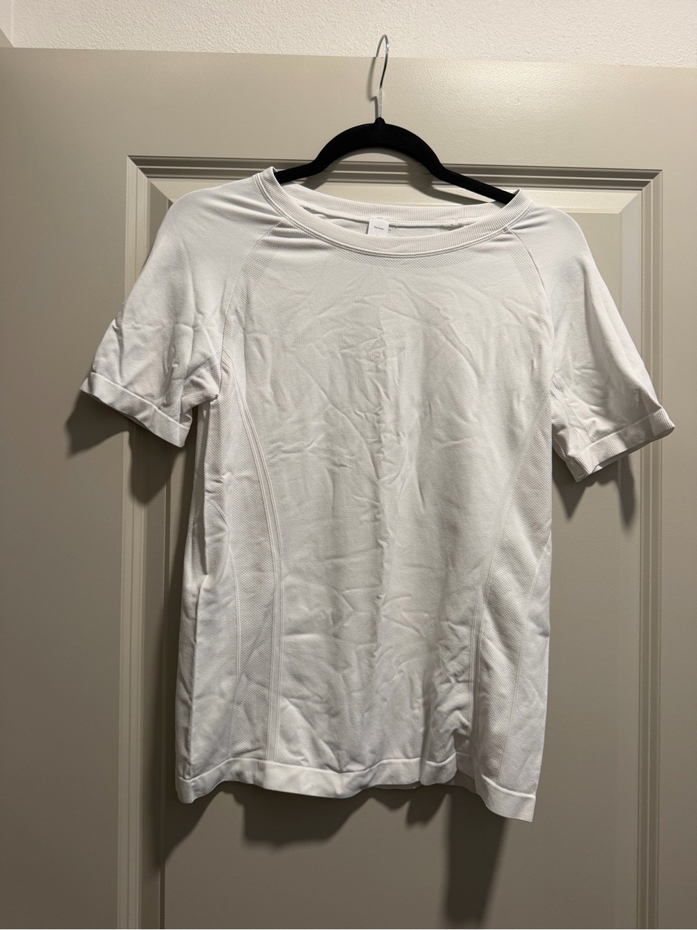 Women’s White Performance Short-Sleeve Shirt